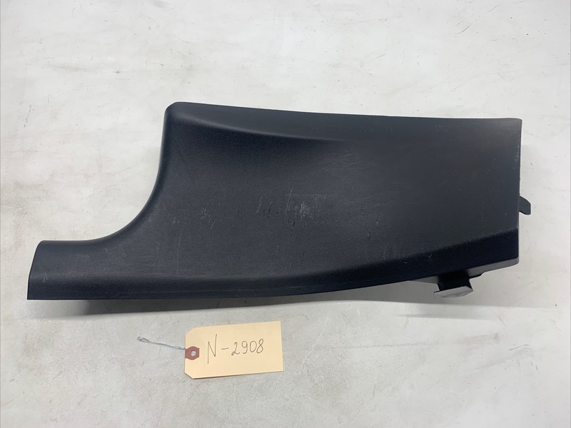 TESLA Y REAR LOWER DRIVER SIDE C-PILLAR TRIM COVER LEFT LH 149462500C 2908 B156