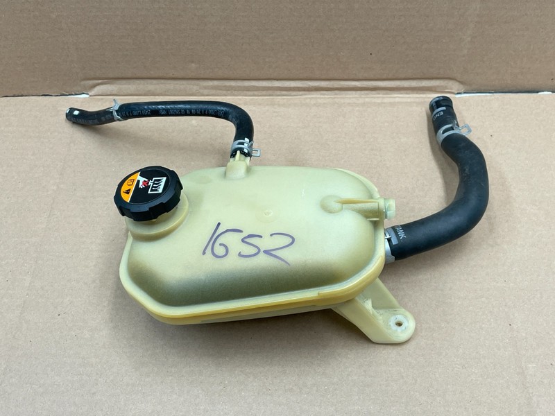 21 22 23 24 Kia K5 Engine Coolant Overflow Reservoir Tank Bottle 1.6L 1652 OEM