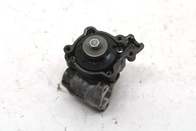 1989 Yamaha Ovation Oem Oil Pump Assembly 85L-13101-00-00 SY67