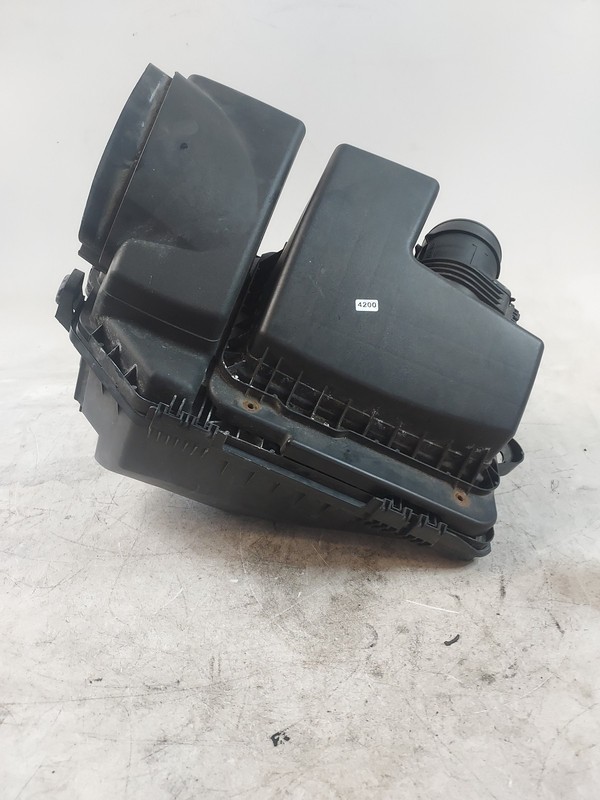 2006-2011 Cadillac DTS Buick Lucerne Air Filter Intake Housing Box 15911969 oem