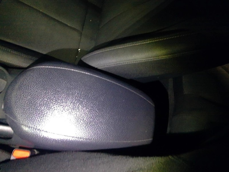 Armrest Lid Fits 13-17 VELOSTER 1724076