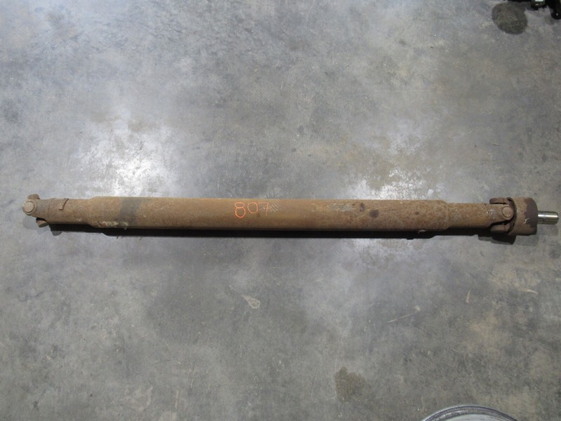 99 00 01 02 03 GMC JIMMY S15/ S10 REAR DRIVE SHAFT 4x2 4DR