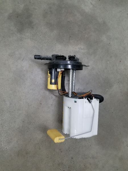 Fuel Pump Assembly Tank Mounted Fits 09-10 ACADIA 257604