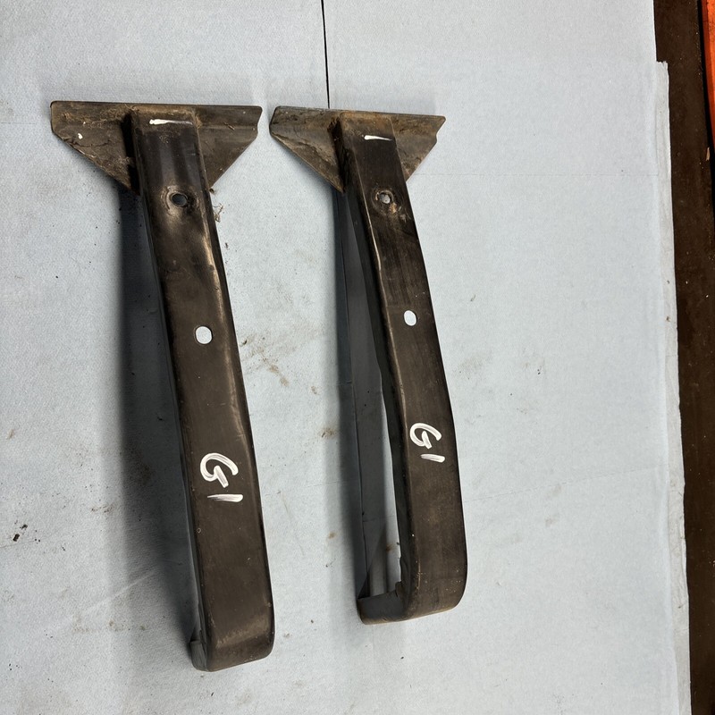 Yamaha Vintage G1 2 Stroke Gas Golf Cart Rear Body Braces Good