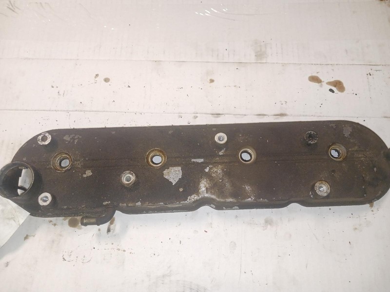 00 CHEVROLET SILVERADO 1500 right passenger side Valve Cover 4.8L OEM