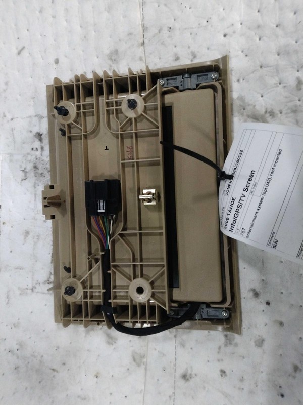 2009 Chevrolet Tahoe Infotainment Display OEM White 226K Miles NJ25-22272-562355