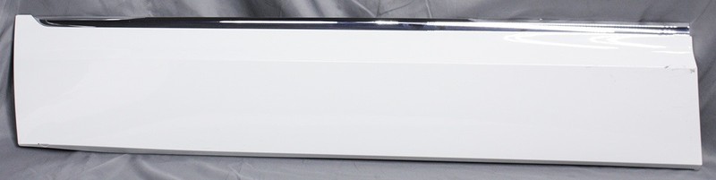 OEM Left Side Front Door Molding For VW Atlas, Cross Sport, Pure White (C9A)