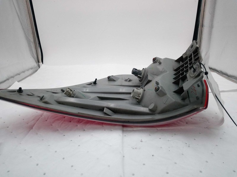 2014 Nissan Pathfinder Left Tail Light Assembly Black Used 265867 117K Miles