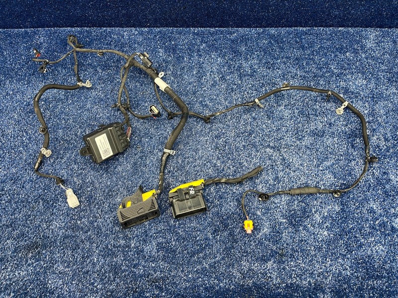 2016–2024 Chevrolet Malibu Front Right Seat Harness & Heater Module OEM 13528012