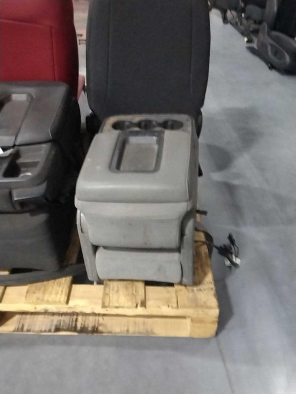 2016 Chevrolet Silverado 2500 Center Console LID White OEM Used 87K Miles