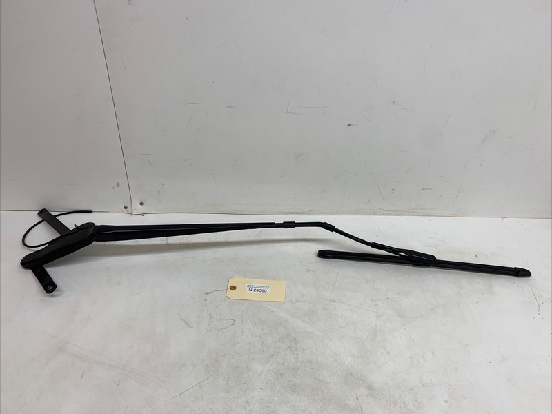 ⚡️ 16-20 TESLA MODEL X WINDSHIELD LEFT SIDE WIPER ARM BLADE 24050 U18