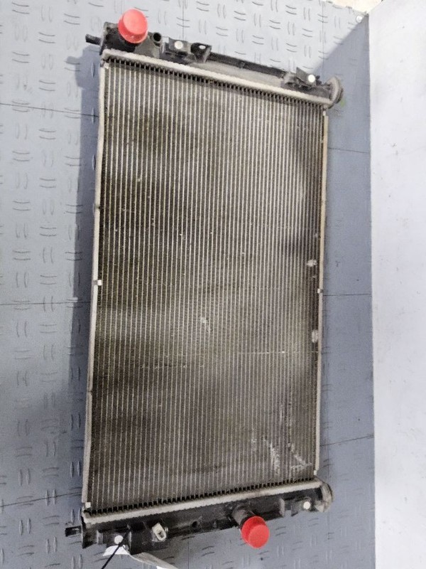 2007-2017 Jeep Patriot Radiator Without Off Road Crawl Ratio Transmission