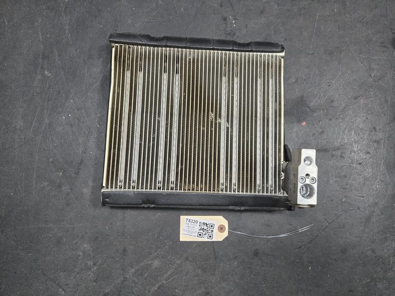 A/C Evaporator Core 2021 Toyota RAV4 88501-0R030 2019 2020 2022 2023 2024 2025