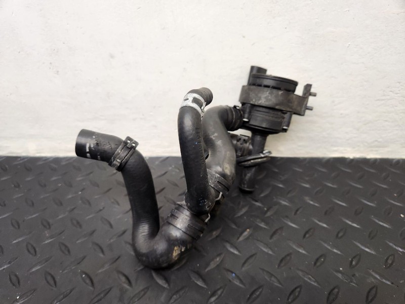 10-13 Mercedes-Benz S400 Auxiliary Water Pump OEM 221-835-00-64