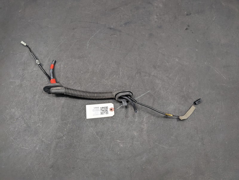 Antenna Feeder Wire Cable 2018 Nissan Pathfinder 24260-3JA0E 2013 2014 - 2020
