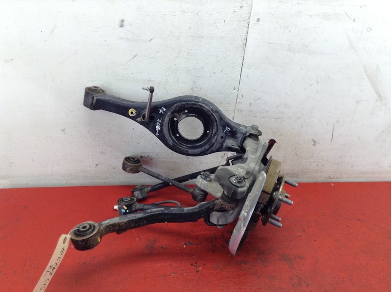 09-11 HYUNDAI GENESIS 2WD REAR LEFT SIDE SPINDLE KNUCKLE HUB BEARING ASSY OEM
