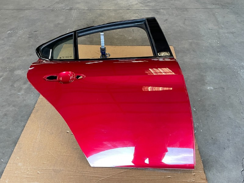2017-2022 Alfa Romeo Giulia Quadrifoglio Rear Right Exterior Door Shell 1581 OEM