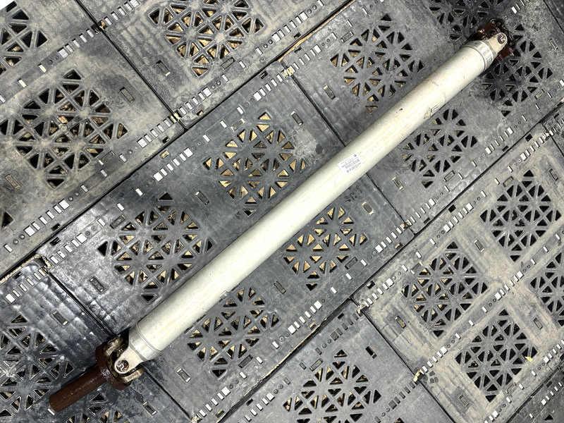 ✅2014-2024 RAM 2500DIESEL 6.7L REAR Driveshaft DRIVE SHAFT 68233618AB OEM