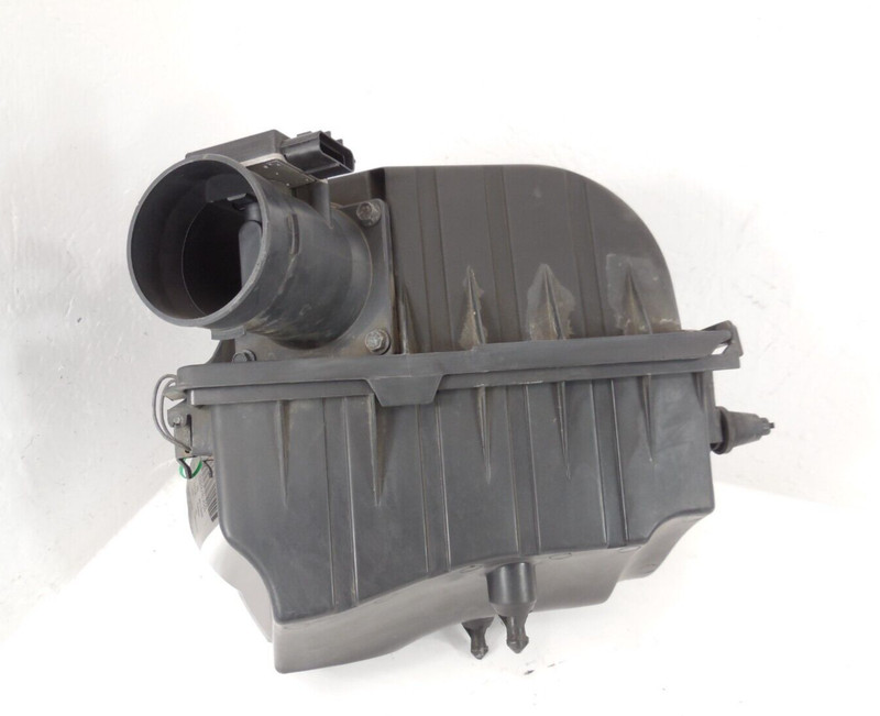2001-2003 Ford Explorer 4.0L Air Cleaner Housing Box OEM Exc. Sport Trac