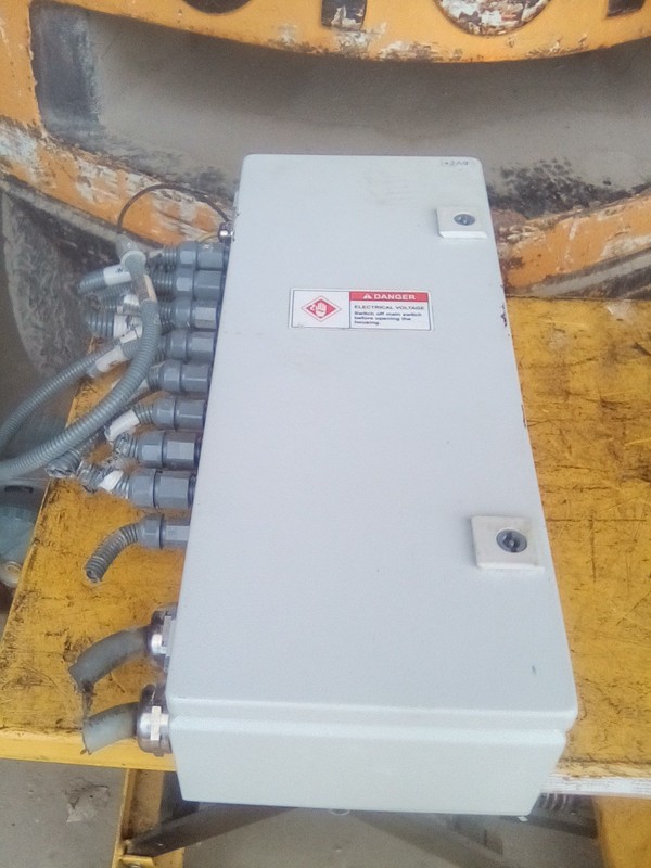 Rittal EB 1557.009 Enclosure 19.5"X8"X5"