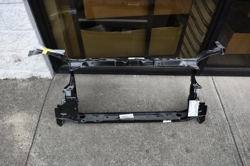 2003-2008 TOYOTA COROLLA CE LE SUPPORT ASSY RADIATOR FACTORY OEM