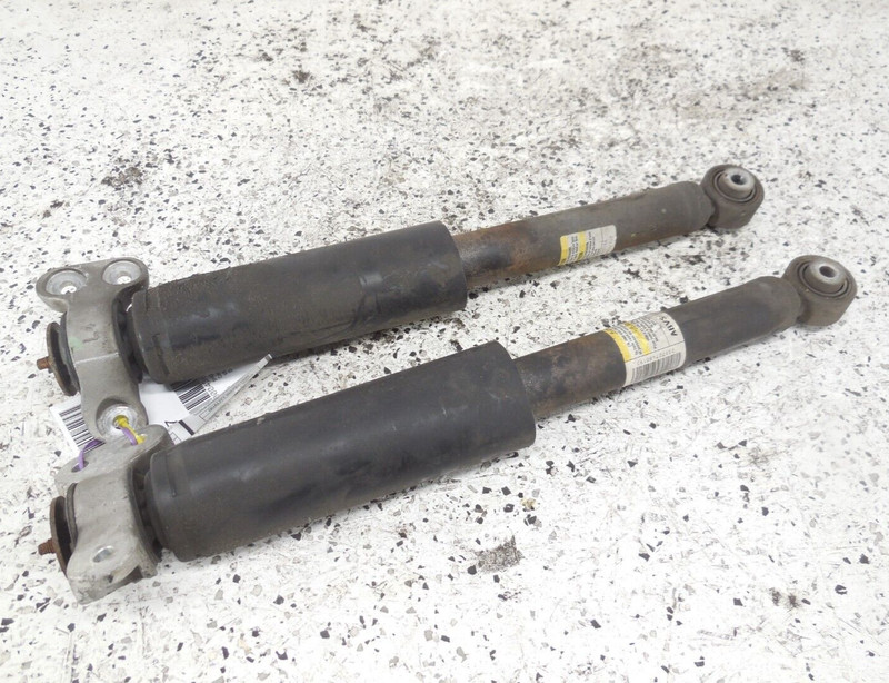 2015 15 Cadillac CTS Rear Shock Absorber Pair Left Right OEM