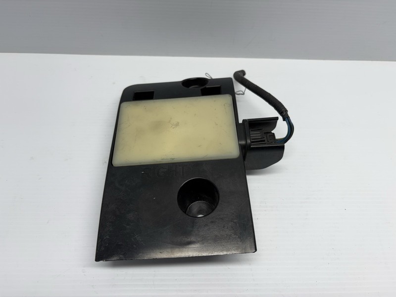2018-2020 RANGE ROVER VELAR L560 OEM REAR LEFT OR RIGHT BLIND SPOT RADAR SENSOR