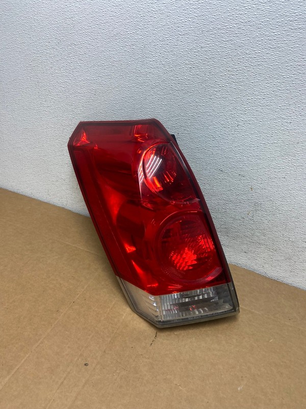 2004 to 2009 Nissan Quest Left Driver Lh Side Tail Light AD5295 LK