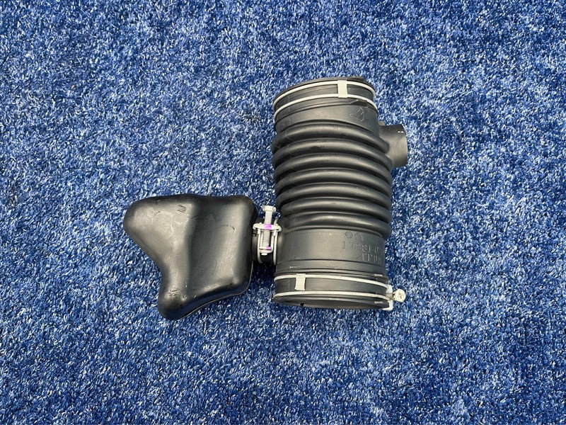 2013-2015 LEXUS RX350 ENGINE AIR INTAKE TUBE HOSE PIPE RESONATOR OEM