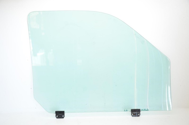 00-05 EXCURSION Driver Left Front Door Window Glass