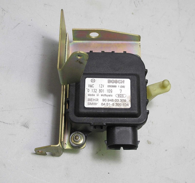 BMW E46 Z3 AC Air Conditioning Flap Drive Adjuster Unit Right 1996-2002 USED OEM