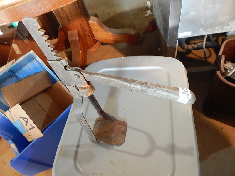 Vintage Bottle Capper Beer Soda Press Tool "#20"*FREE SHIPPING*