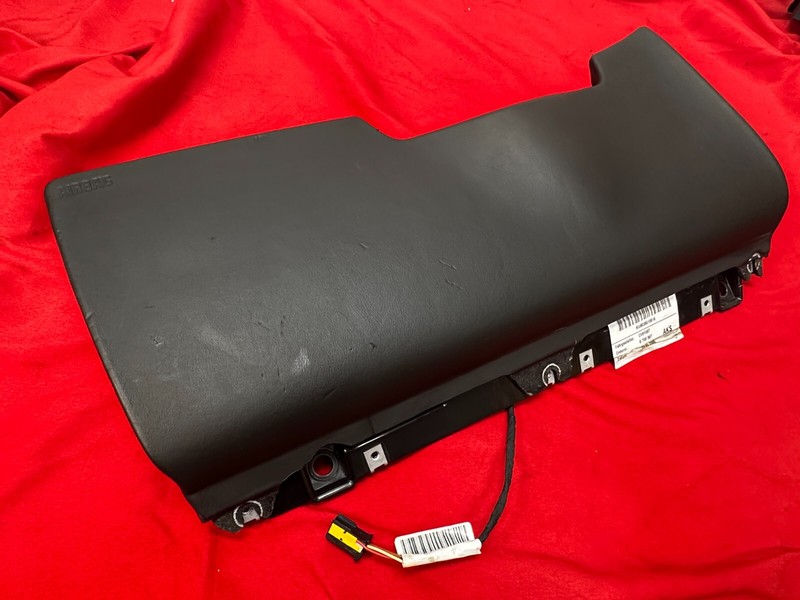 BMW E63 E64 645 650 M6 Left Driver Dash Active Knee Protector Trim Panel OEM✅