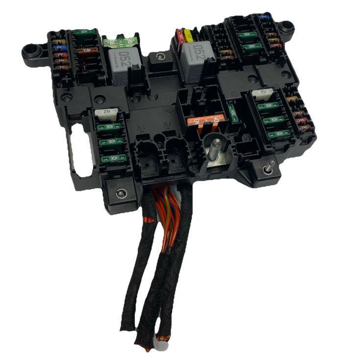 Mercedes CLA250 junction box 2020 cabin fuse relay block assembly OEM 1779061002