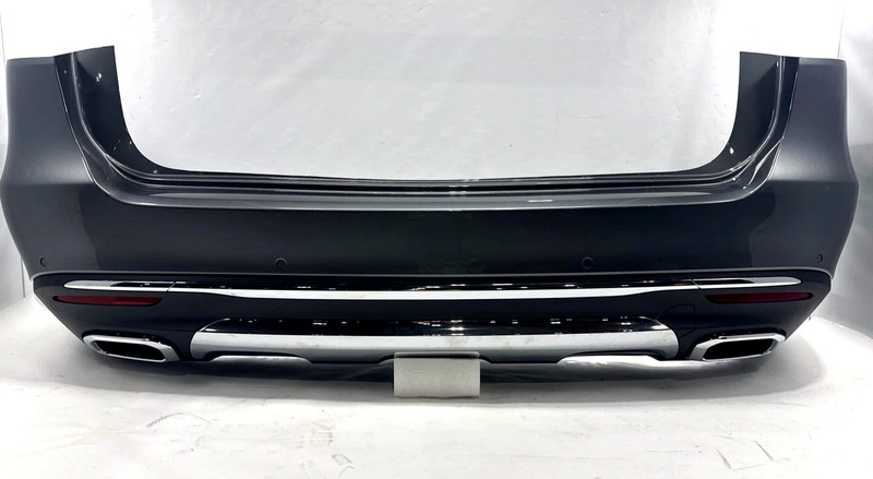 2020 Mercedes GLS Rear Bumper Assembly 156 Type Sport Package Park Assist Dmg