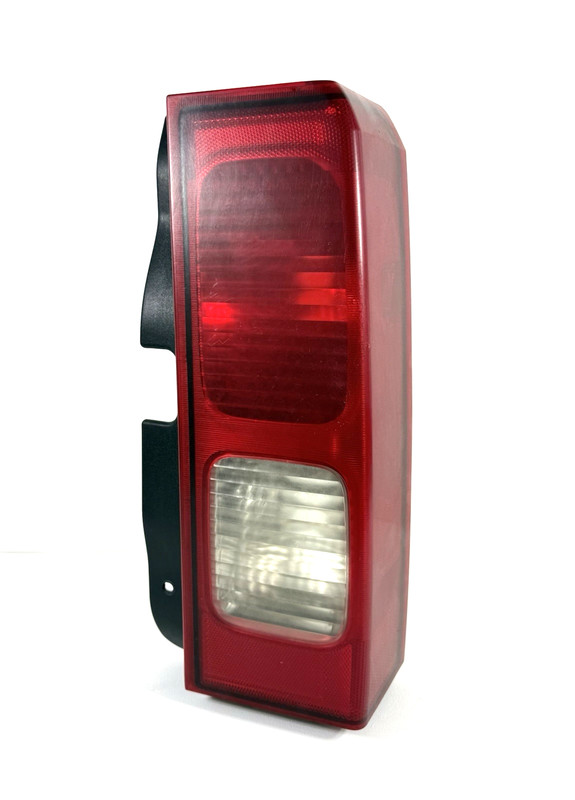 2006-2010 Hummer H3 Right Passenger Side Tail Light Brake Lamp 15823510 OEM