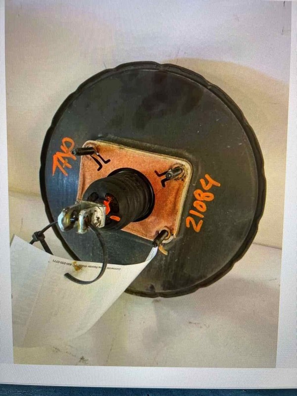 Power Brake Booster TOYOTA TUNDRA 04 05