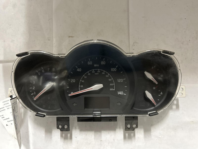 2016 KIA RIO Speedometer cluster MPH AT 1.6L 8k miles 940241W770 OEM 16