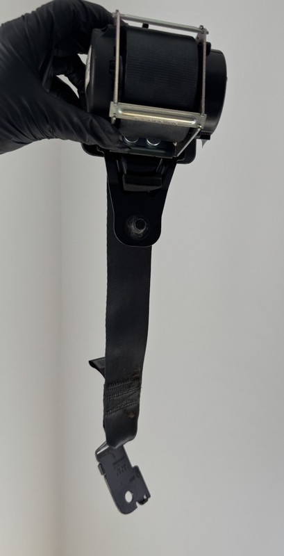 2015-2019 HYUNDAI SONATA REAR SECOND ROW CENTER SEAT BELT RETRACTOR 89850-C2000