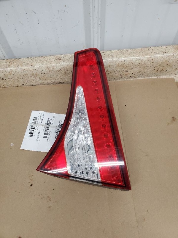 Passenger Tail Light Hybrid Lid Mounted Fits 11-13 OPTIMA 299598