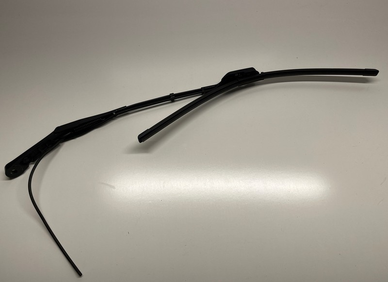 2020 TESLA MODEL Y Front Windscreen LH Wiper Arm LHD 1490246-99-A 1408 U18