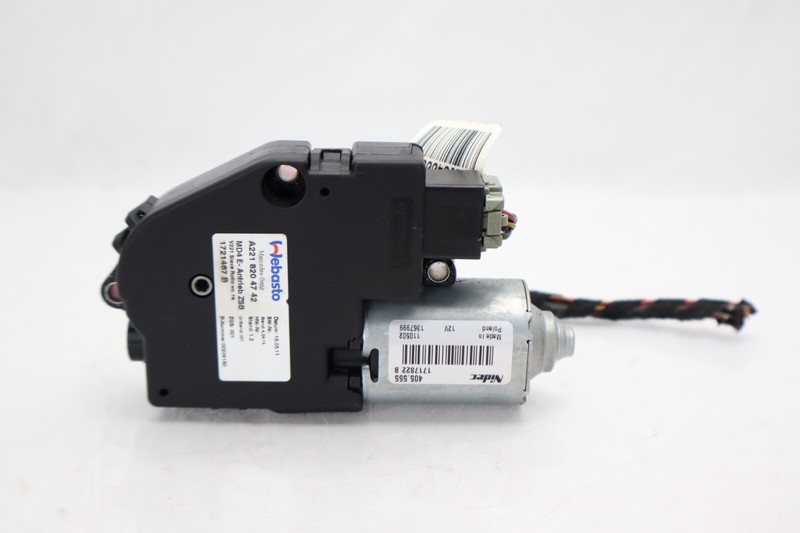 ✅ 07-13 Mercedes W221 S550 S350 CL550 Sunroof Sun Roof Motor 2218204742 OEM
