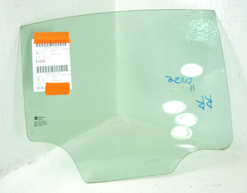 2011-2016 Chevrolet Cruze Rear Door Window Glass Passenger Right RH OEM
