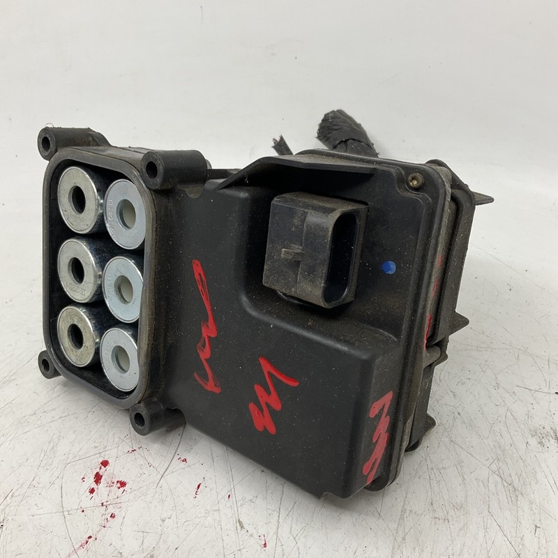 2002 - 03 Dodge Ram 1500 4x2 OEM AT ABS Control Module 2003 52010032AD