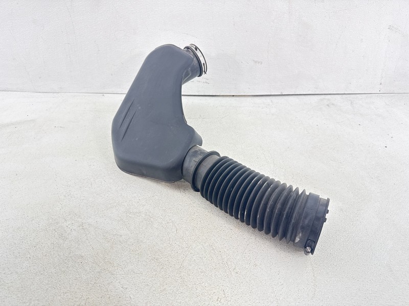 11-24 Dodge Charger 3.6 L Air Cleaner Intake Housing Duct Filter Box AirBox OEM