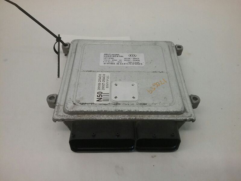 Engine ECM Electronic Control Module US Market 2.0L Fits 12-13 SOUL 1470619