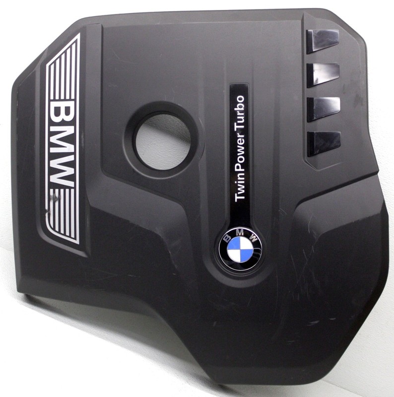 OEM BMW X3, 530i 2.0L Turbo Engine Cover Surface Scratches, Marks 11-14-8-657-03