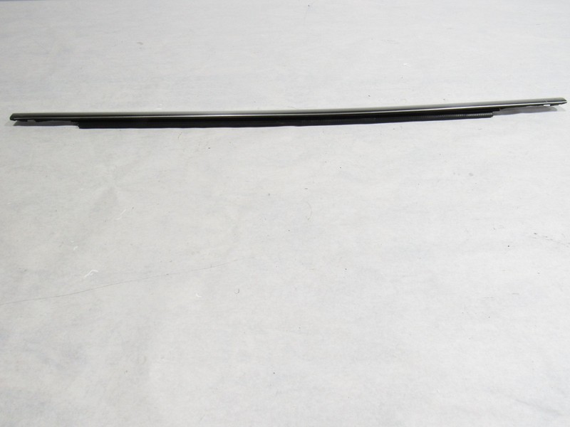19-22 Lincoln Nautilus 2021 Rear Left Driver Door Window Belt Molding Trim ; :Y