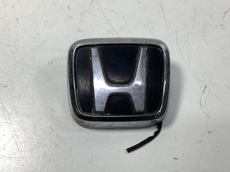 88-91 Honda Prelude Rear Emblem 75701-SF1-A00 OEM