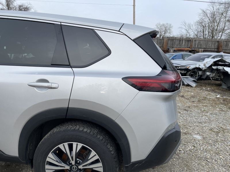 2021-2023 NISSAN ROGUE LEFT QUARTER PANEL SILVER PC:K23 AWD 41K -SV- 52445